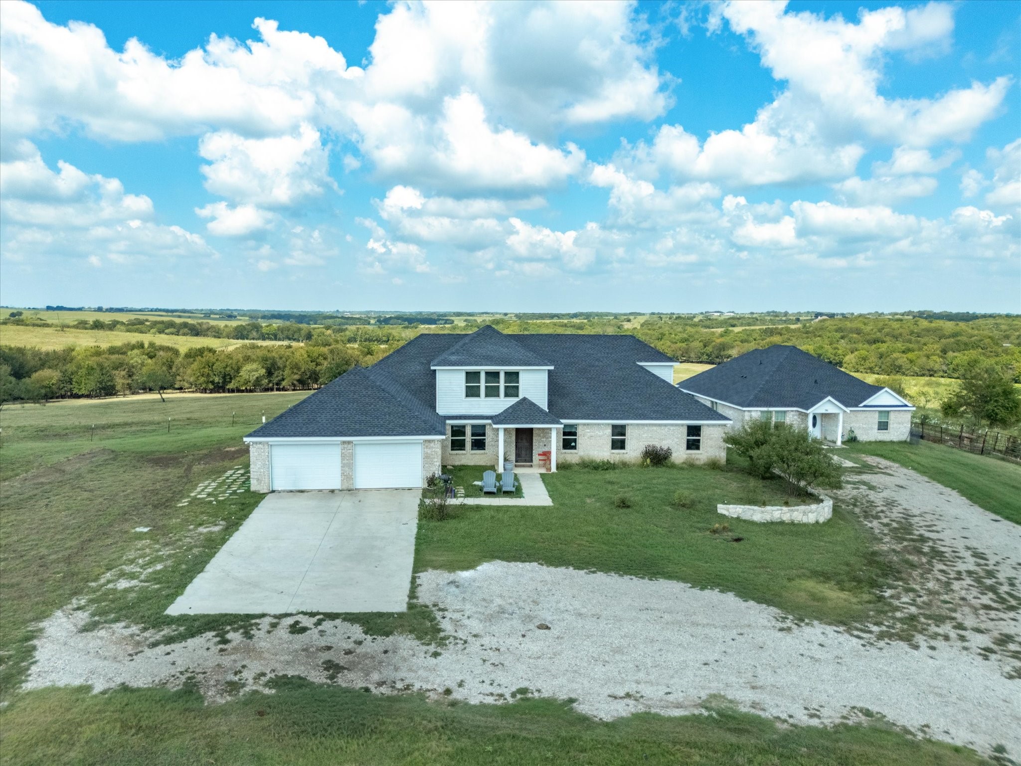 781 Alsdorf Road Ennis TX 75119