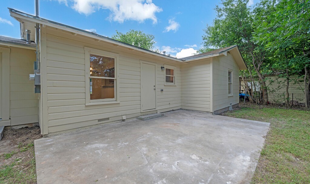 1116 N 45th Street Waco TX 76710
