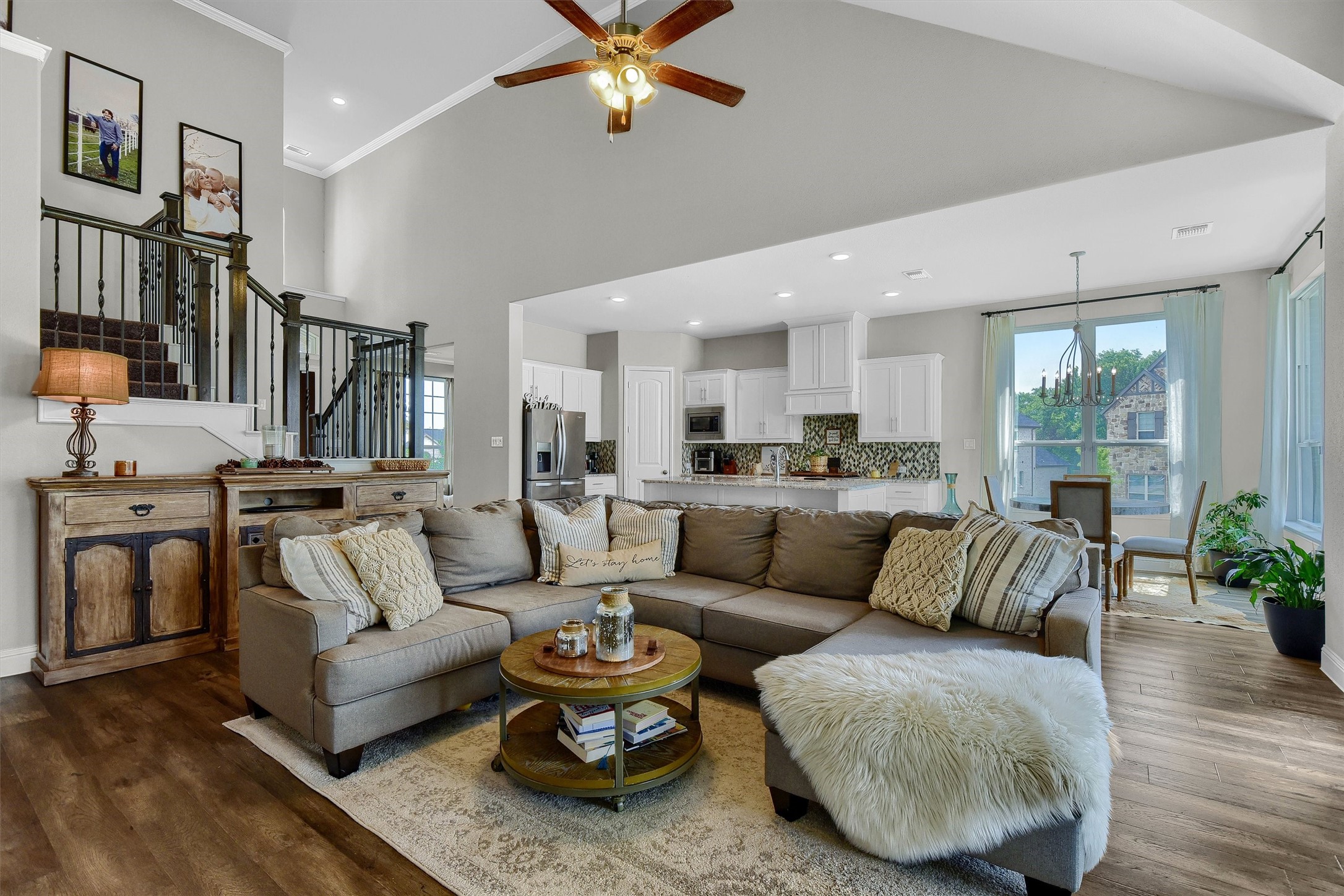 2113 Deer Run Gunter TX 75058