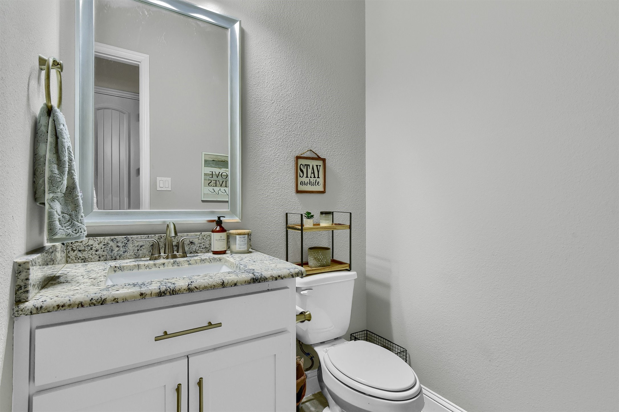 2113 Deer Run Gunter TX 75058