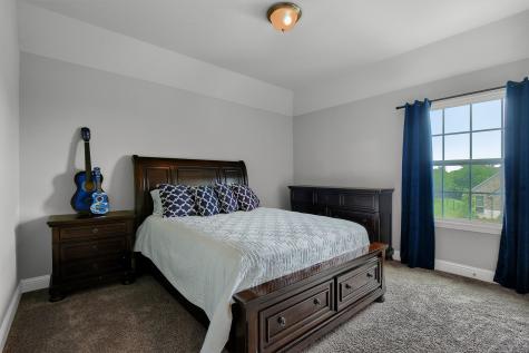2113 Deer Run Gunter TX 75058
