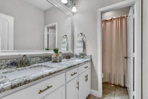 2113 Deer Run Gunter TX 75058
