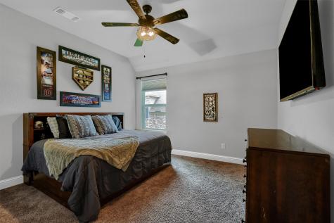 2113 Deer Run Gunter TX 75058