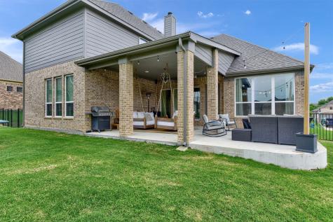 2113 Deer Run Gunter TX 75058