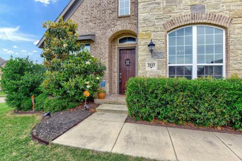 2113 Deer Run Gunter TX 75058