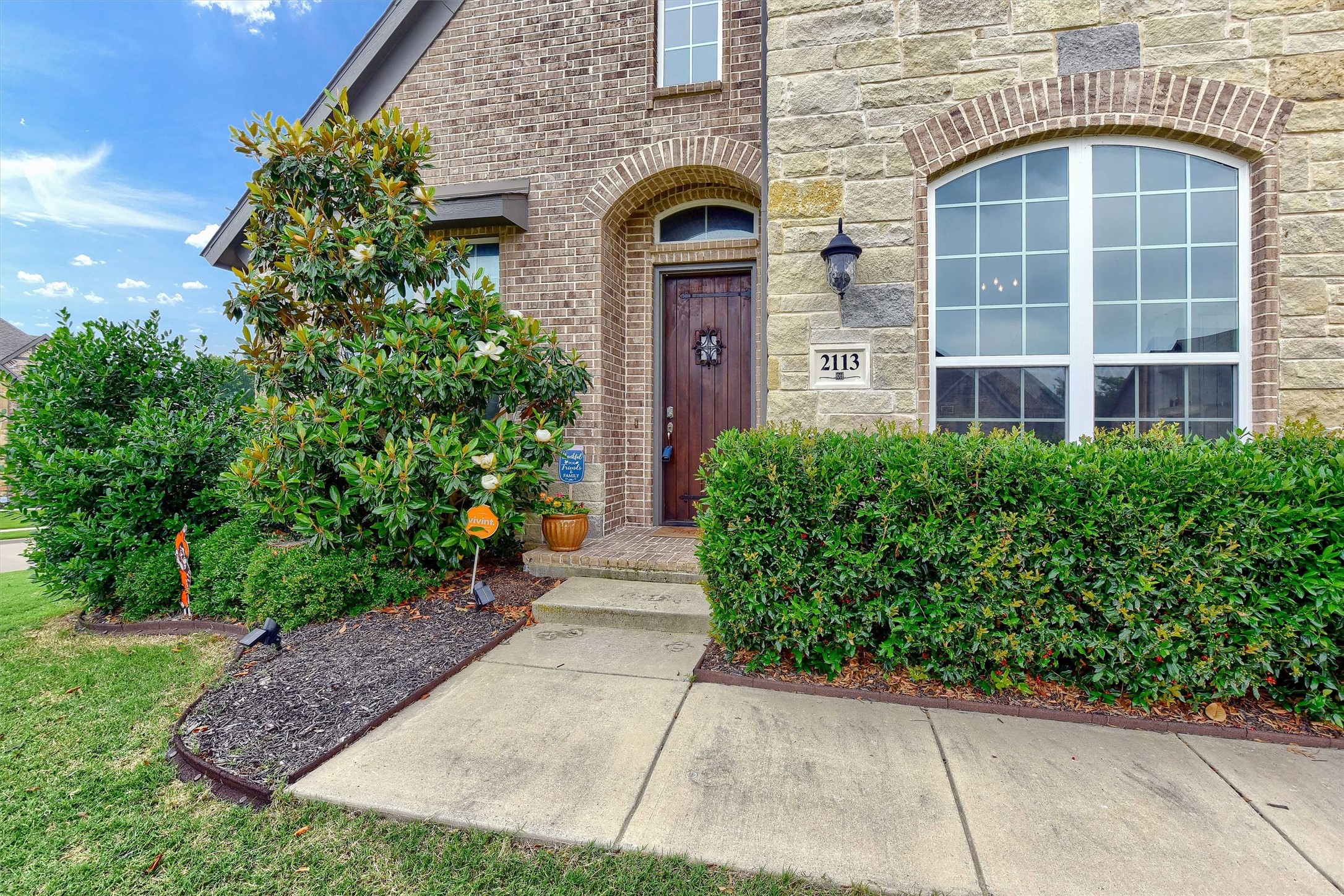 2113 Deer Run Gunter TX 75058