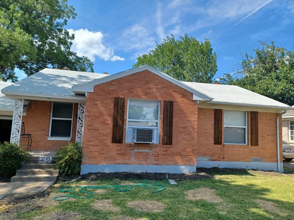 3749 Almazan Drive Dallas TX 75220