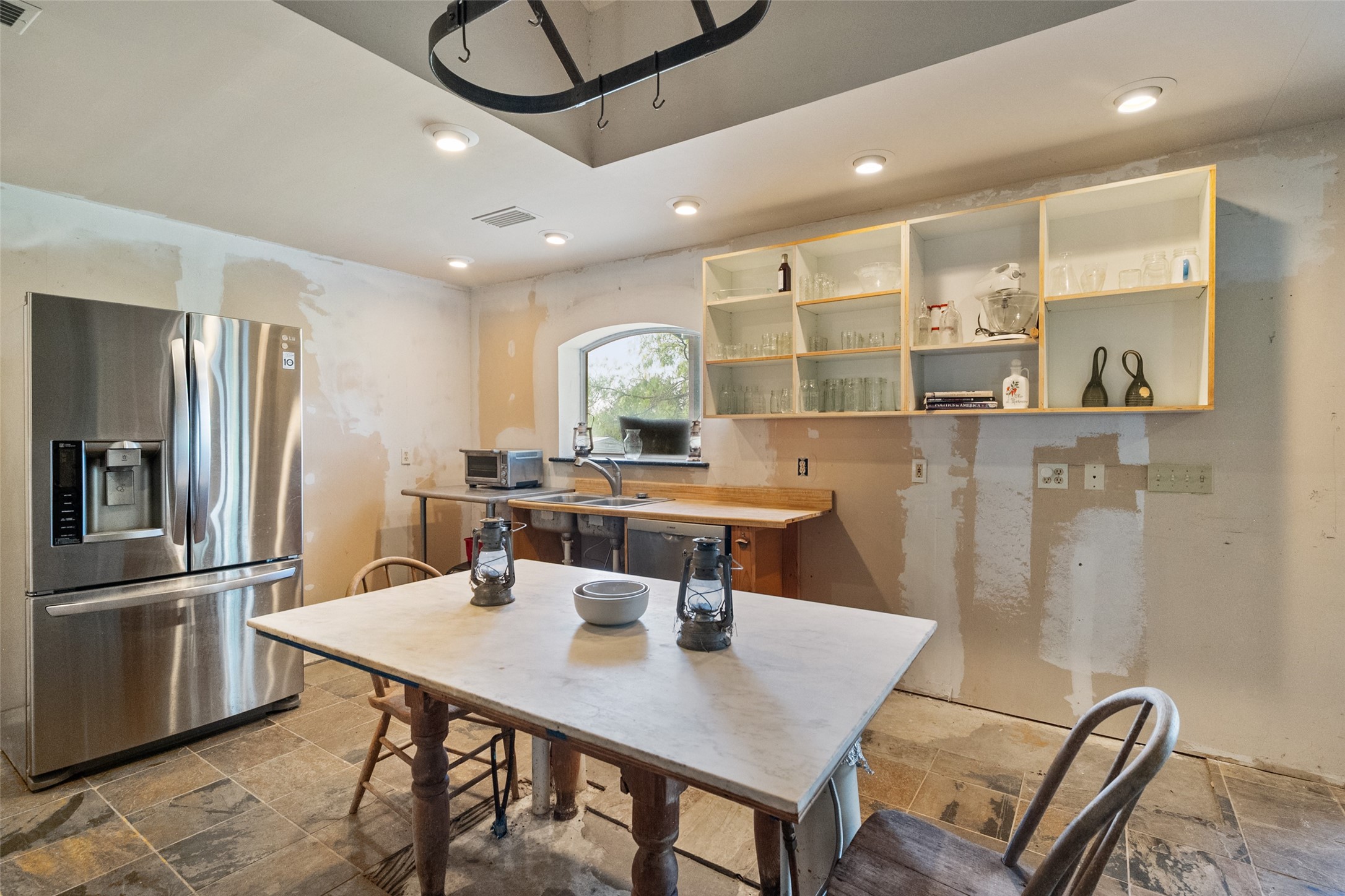 9326 NW County Road 1343 Blooming Grove TX 76626