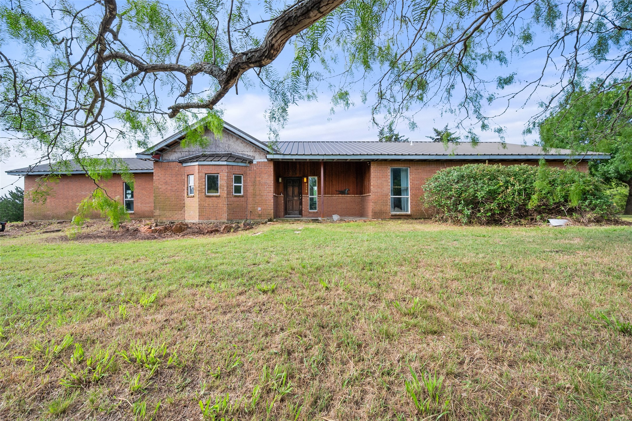 9326 NW County Road 1343 Blooming Grove TX 76626