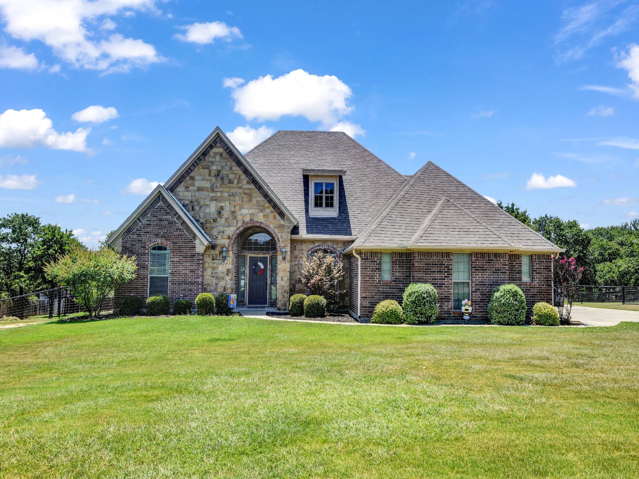 107 Oakmont Drive Weatherford TX 76088