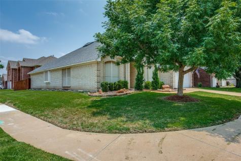 5836 Clear Creek Drive Haltom City TX 76137