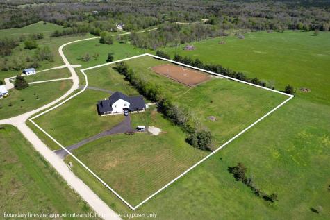 10477 Acacia Lane Hearne TX 77859