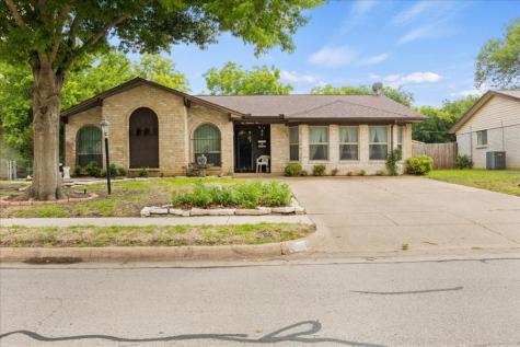 601 NW Ann Lois Lane Burleson TX 76028