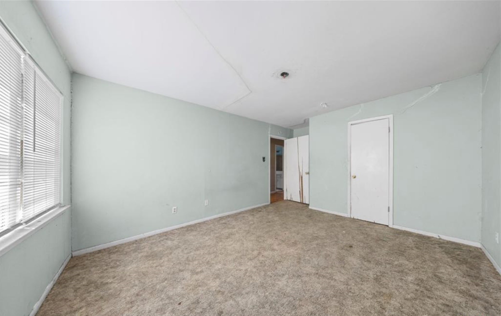 17 Ellis Avenue Troy TX 76579