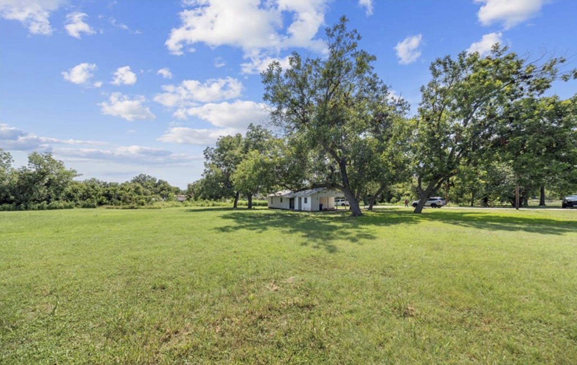17 Ellis Avenue Troy TX 76579