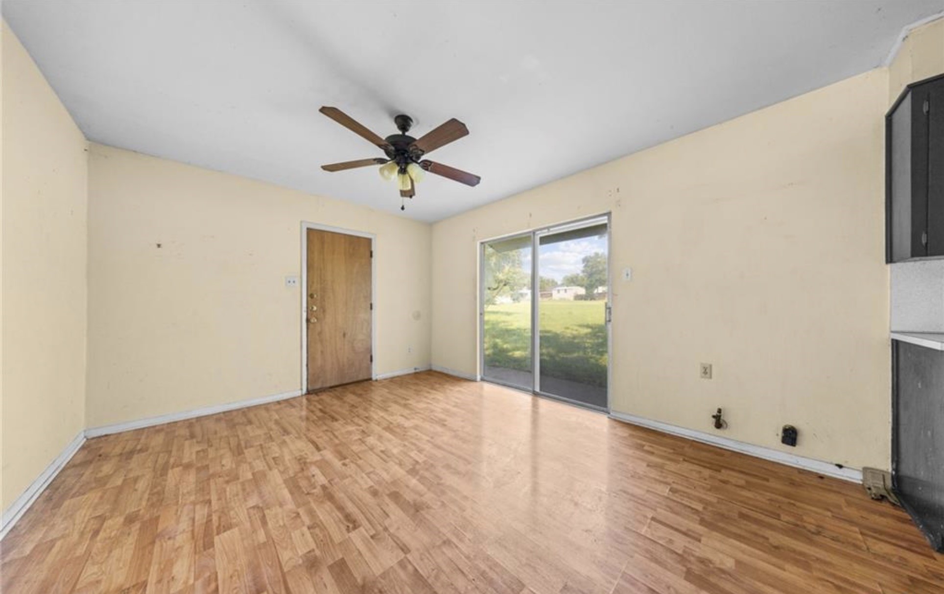 17 Ellis Avenue Troy TX 76579