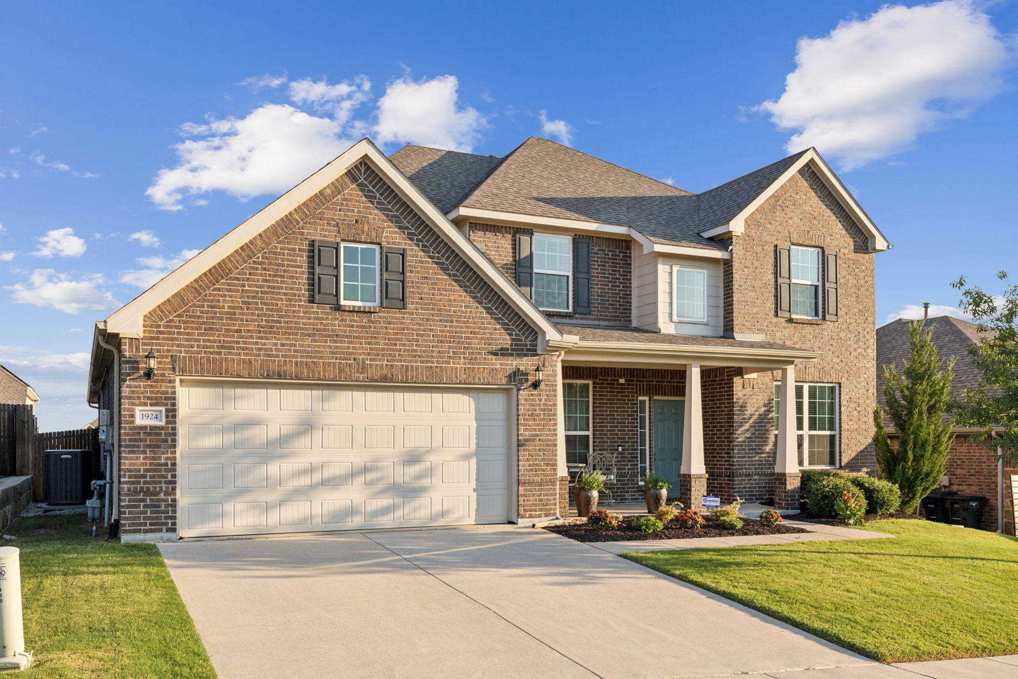 1924 Brahorn Lane Fort Worth TX 76131