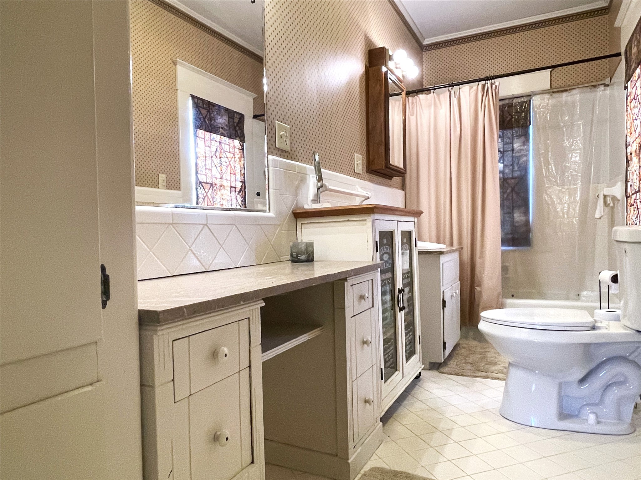 702 S 9th Avenue Teague TX 75860