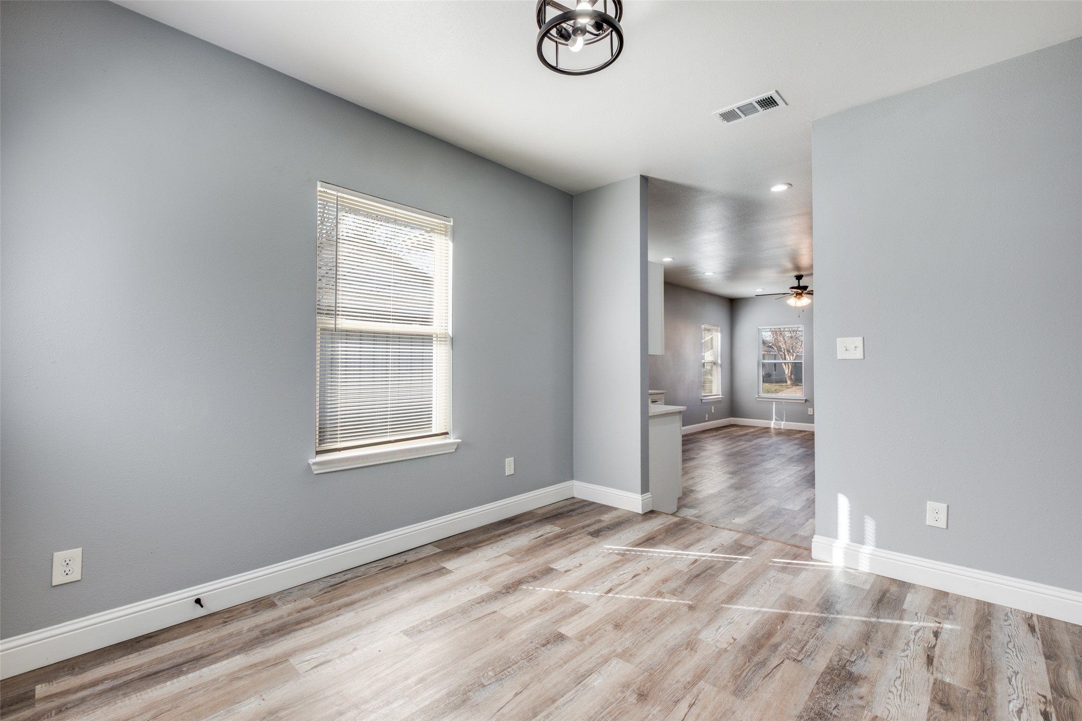 3622 Cauthorn Drive Dallas TX 75210