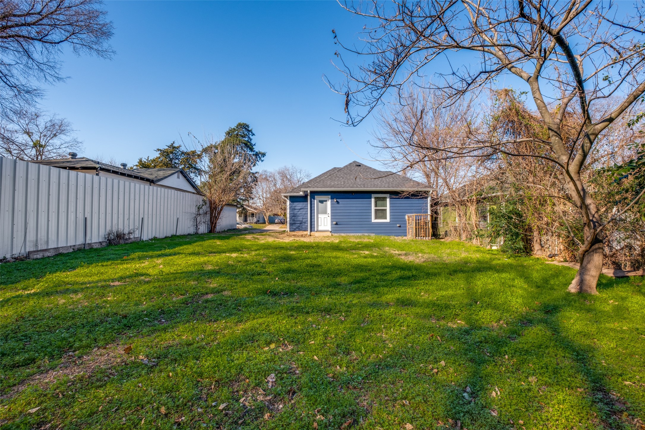 3622 Cauthorn Drive Dallas TX 75210