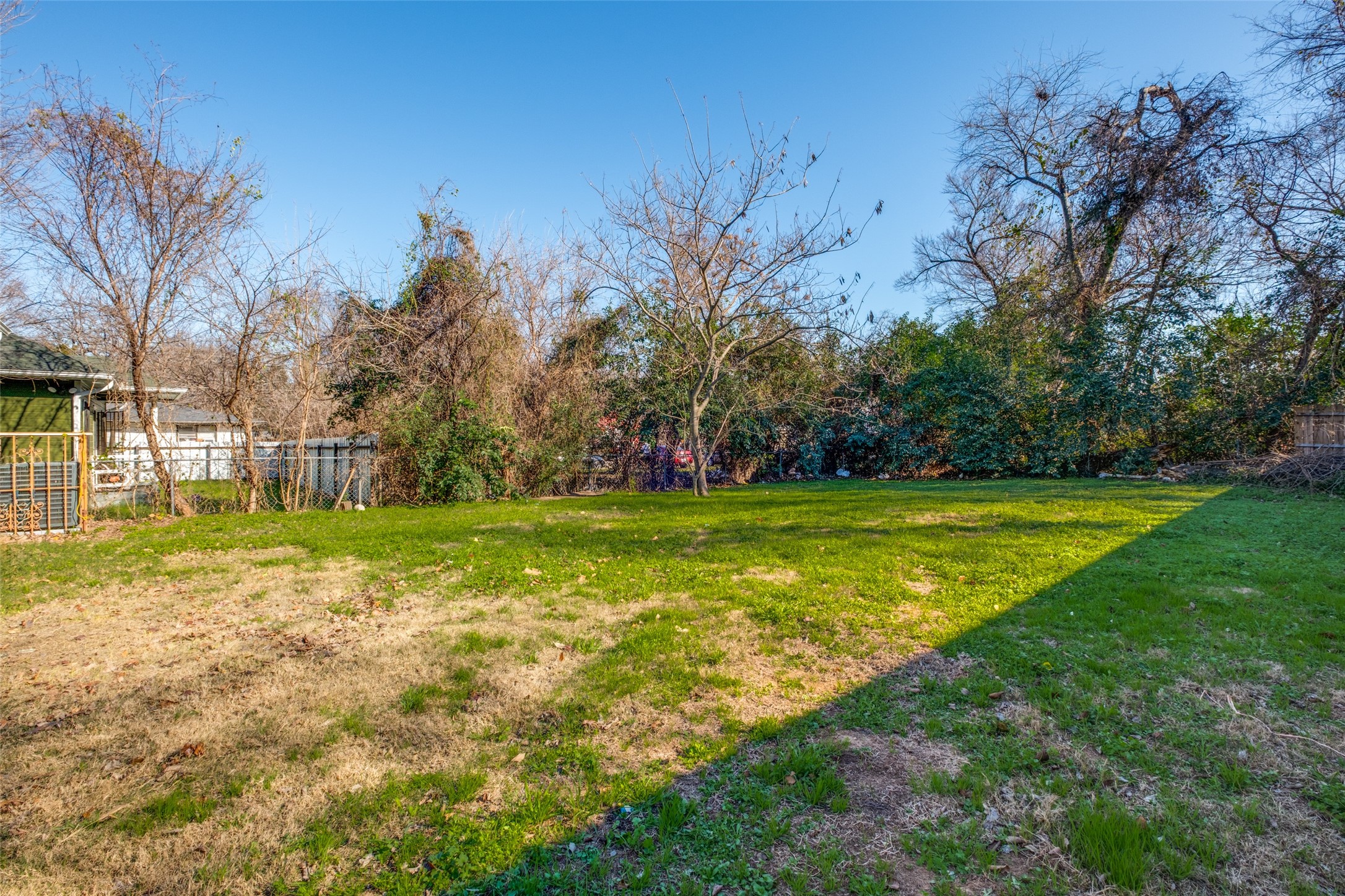 3622 Cauthorn Drive Dallas TX 75210