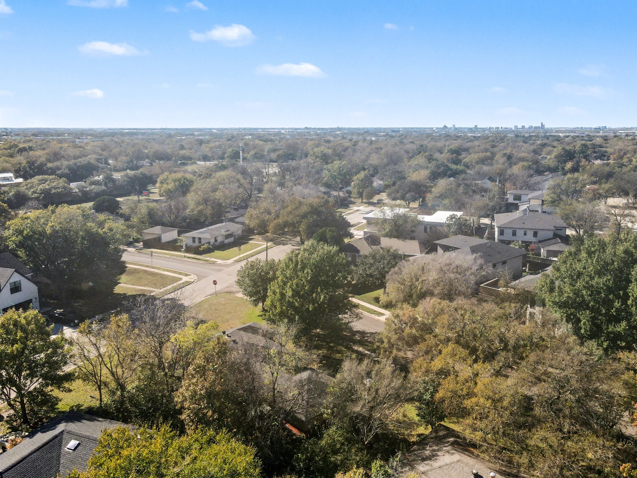 9734 Mixon Drive Dallas TX 75220