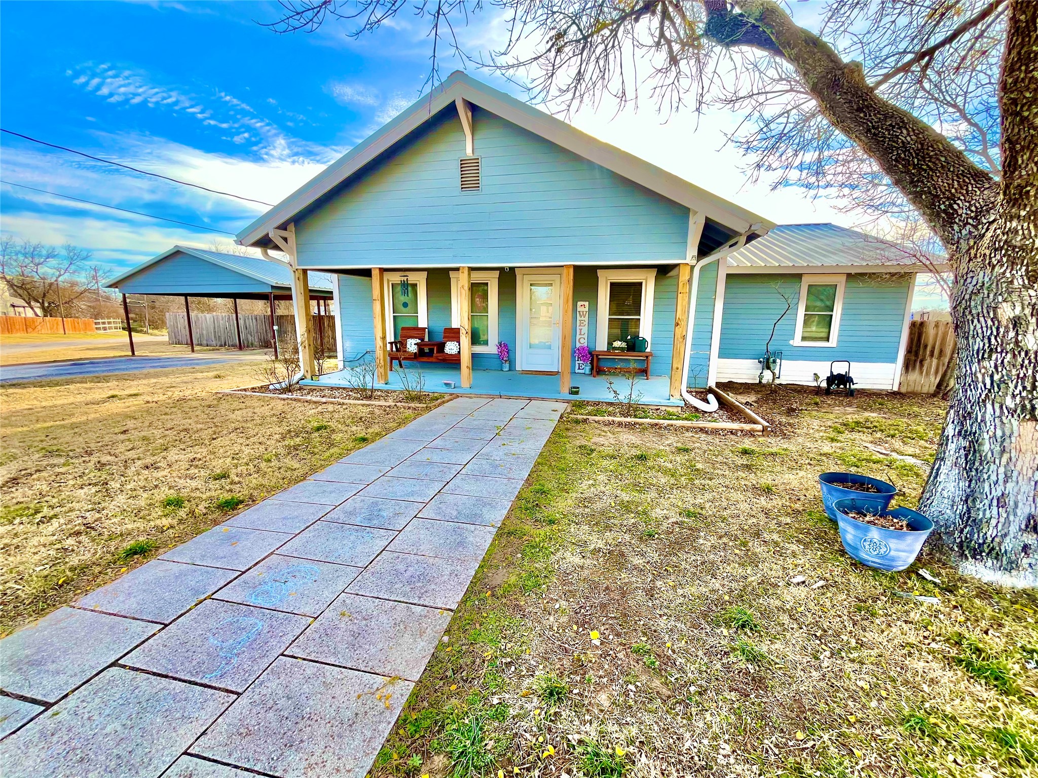 522 E Standifer Street Hamilton TX 76531