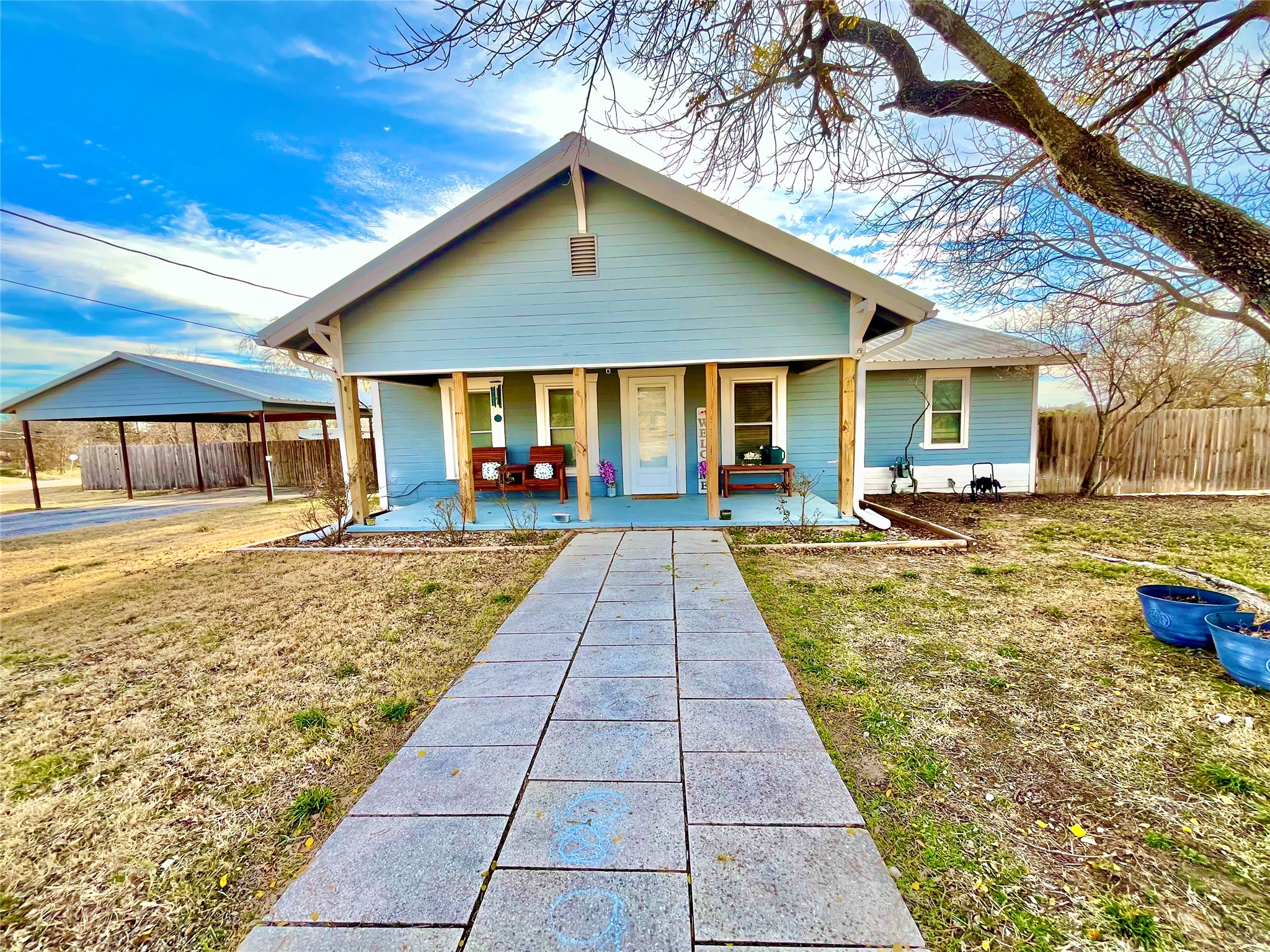 522 E Standifer Street Hamilton TX 76531