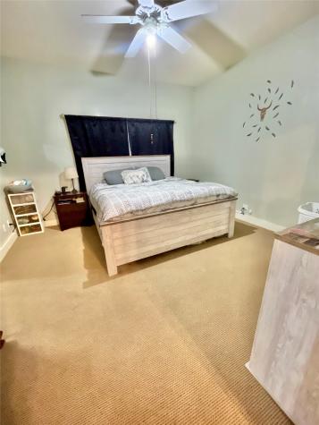 522 E Standifer Street Hamilton TX 76531