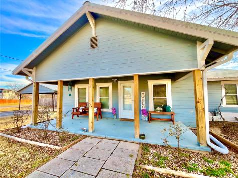 522 E Standifer Street Hamilton TX 76531