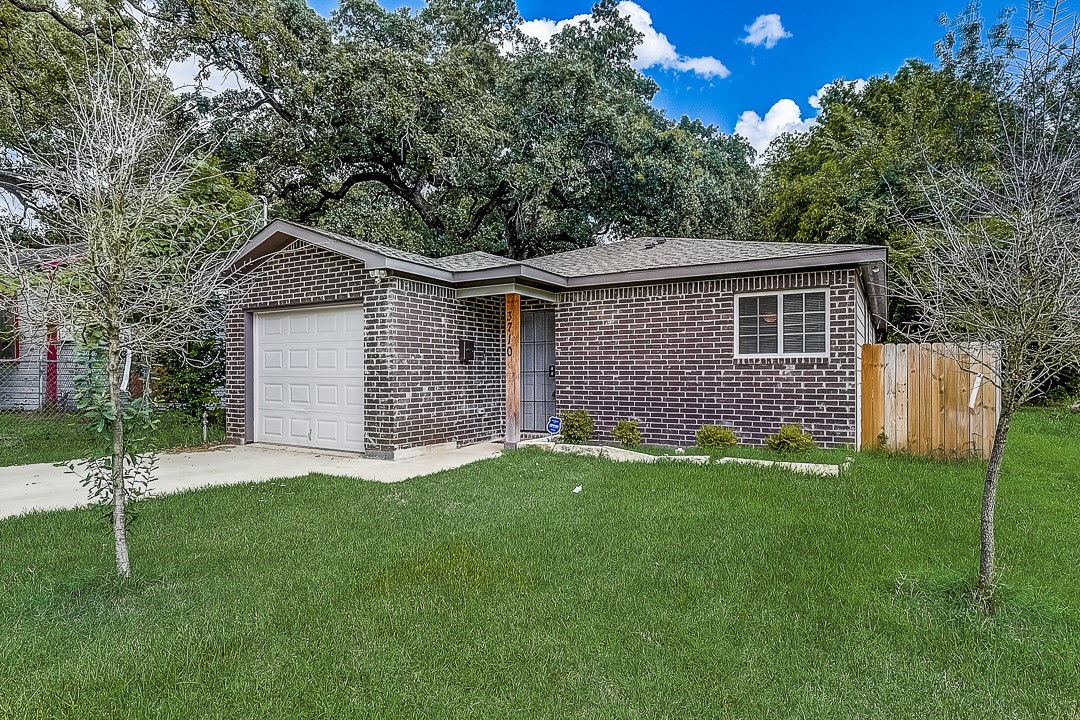 3710 Cauthorn Drive Dallas TX 75210