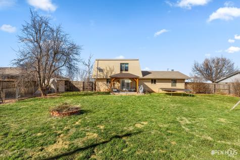 1206 E Sycamore Drive Burkburnett TX 76354