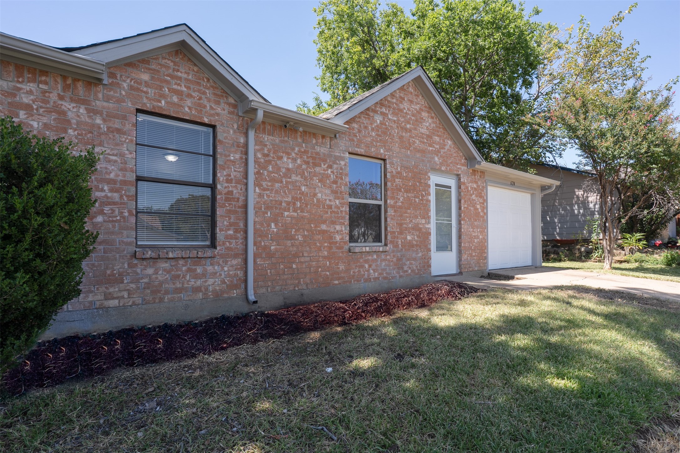 624 Black Hills Drive Burleson TX 76028
