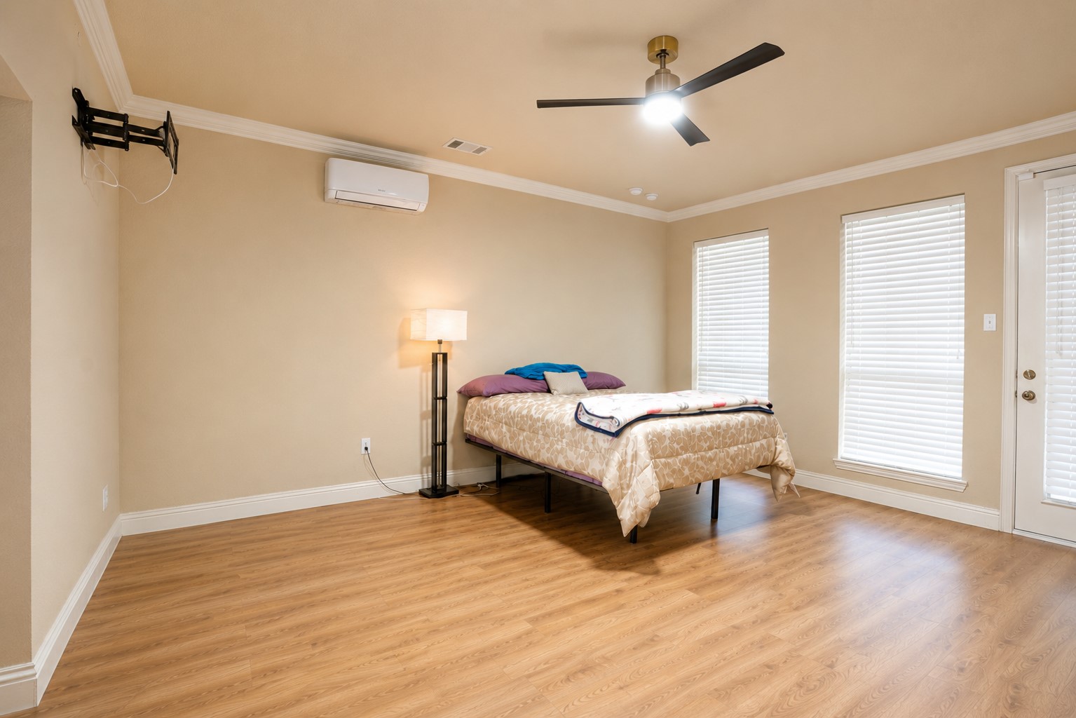 609 Trails End Court Hurst TX 76054