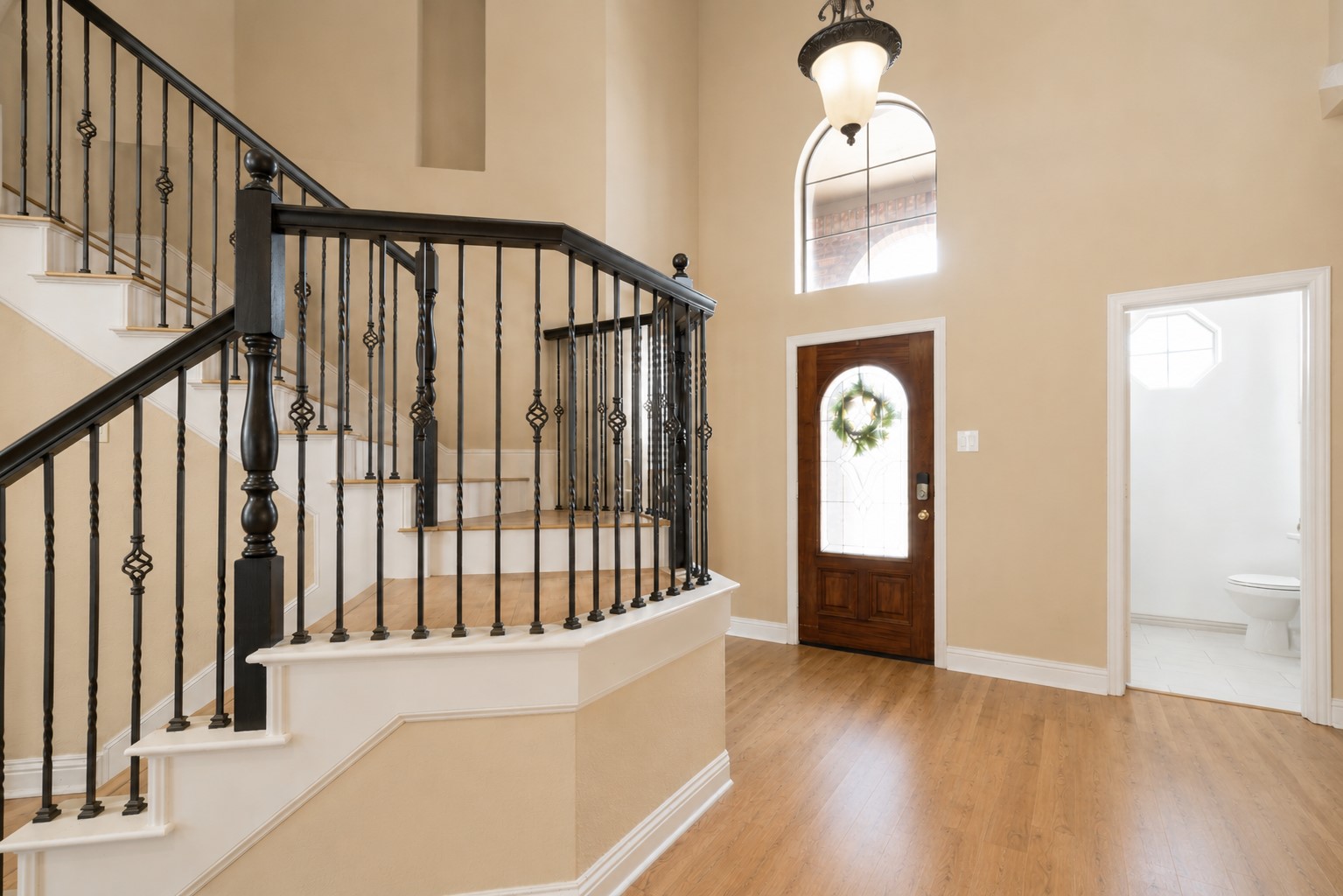 609 Trails End Court Hurst TX 76054