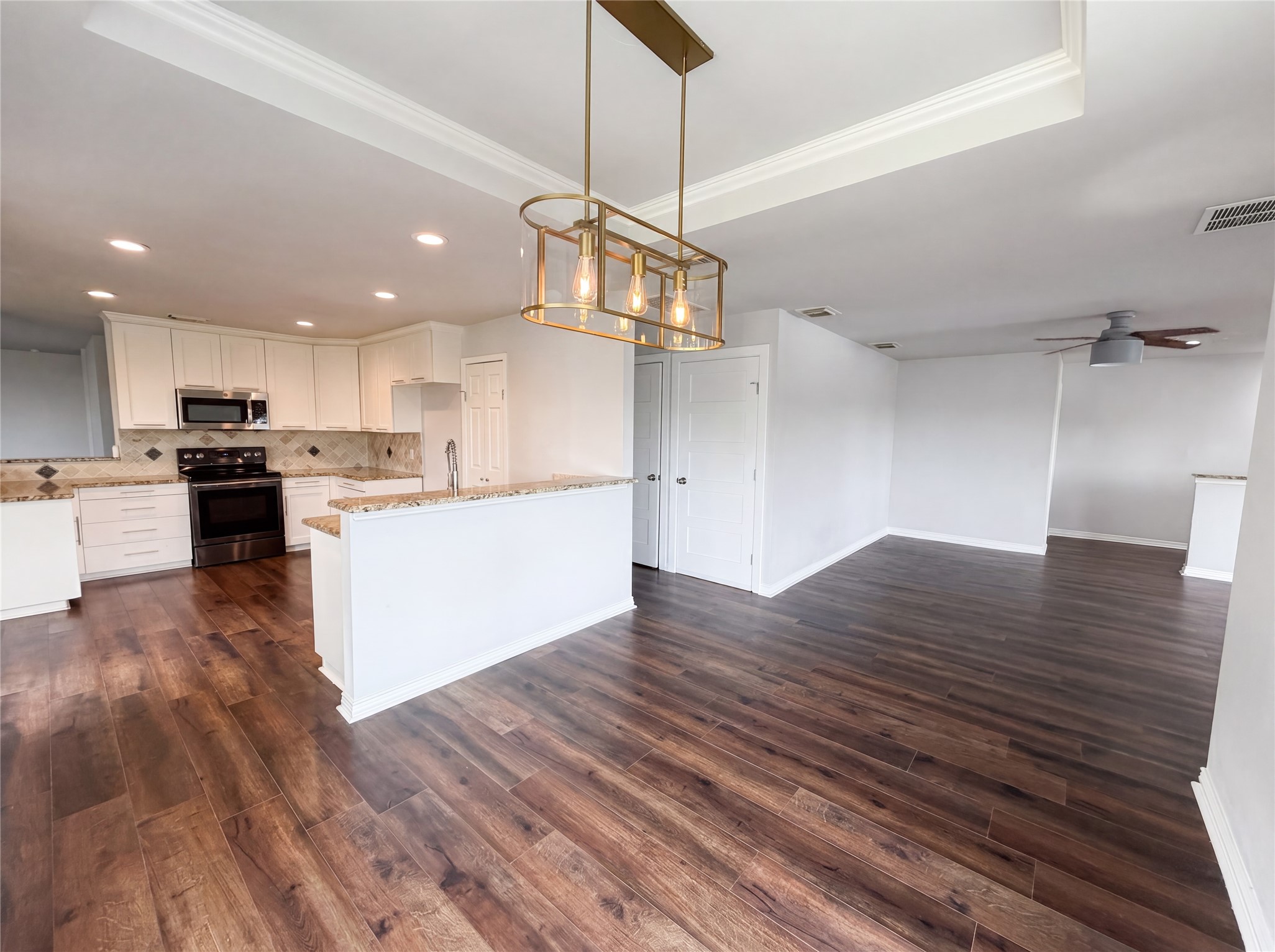 3434 Hightrail Lane Garland TX 75043