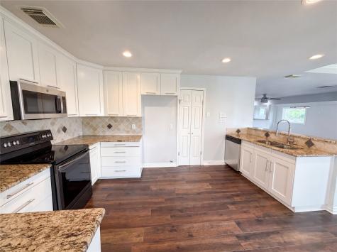 3434 Hightrail Lane Garland TX 75043