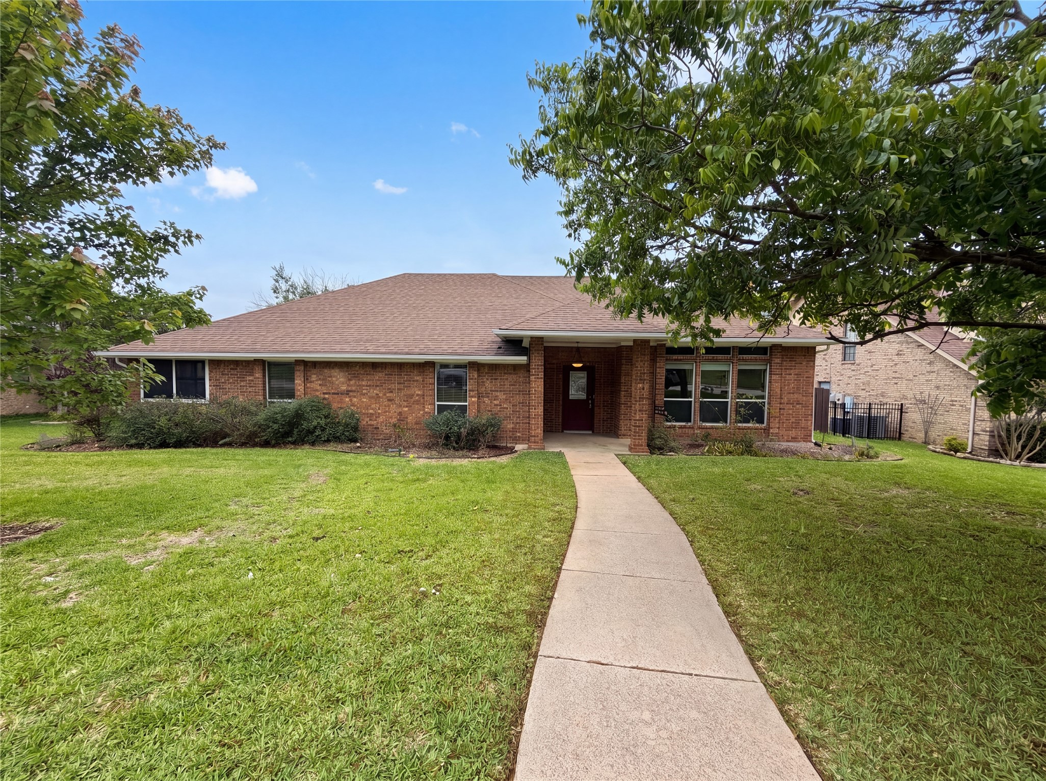 3434 Hightrail Lane Garland TX 75043