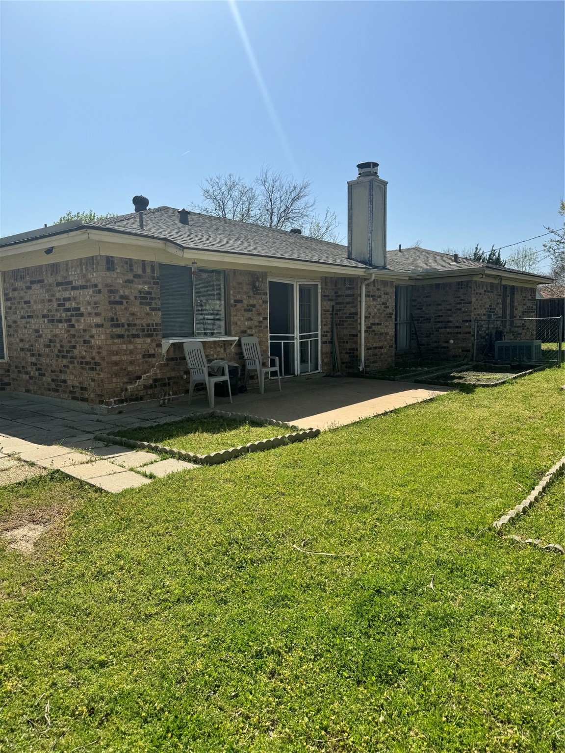 901 Freestone Court Arlington TX 76017