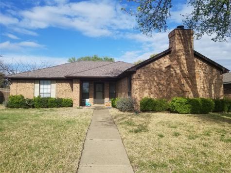 125 W Bancroft Drive Garland TX 75040