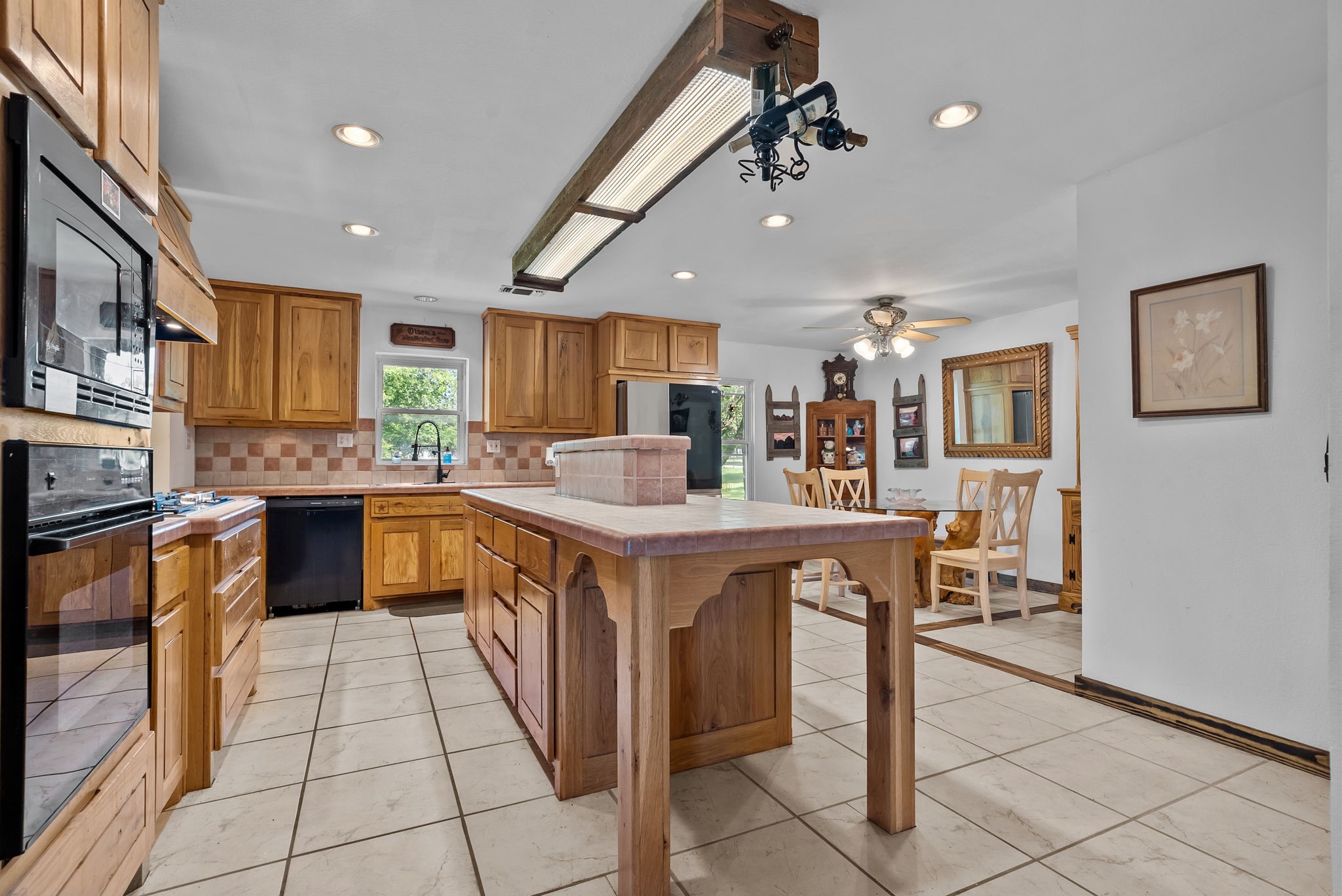 1300 Finney Drive Weatherford TX 76085