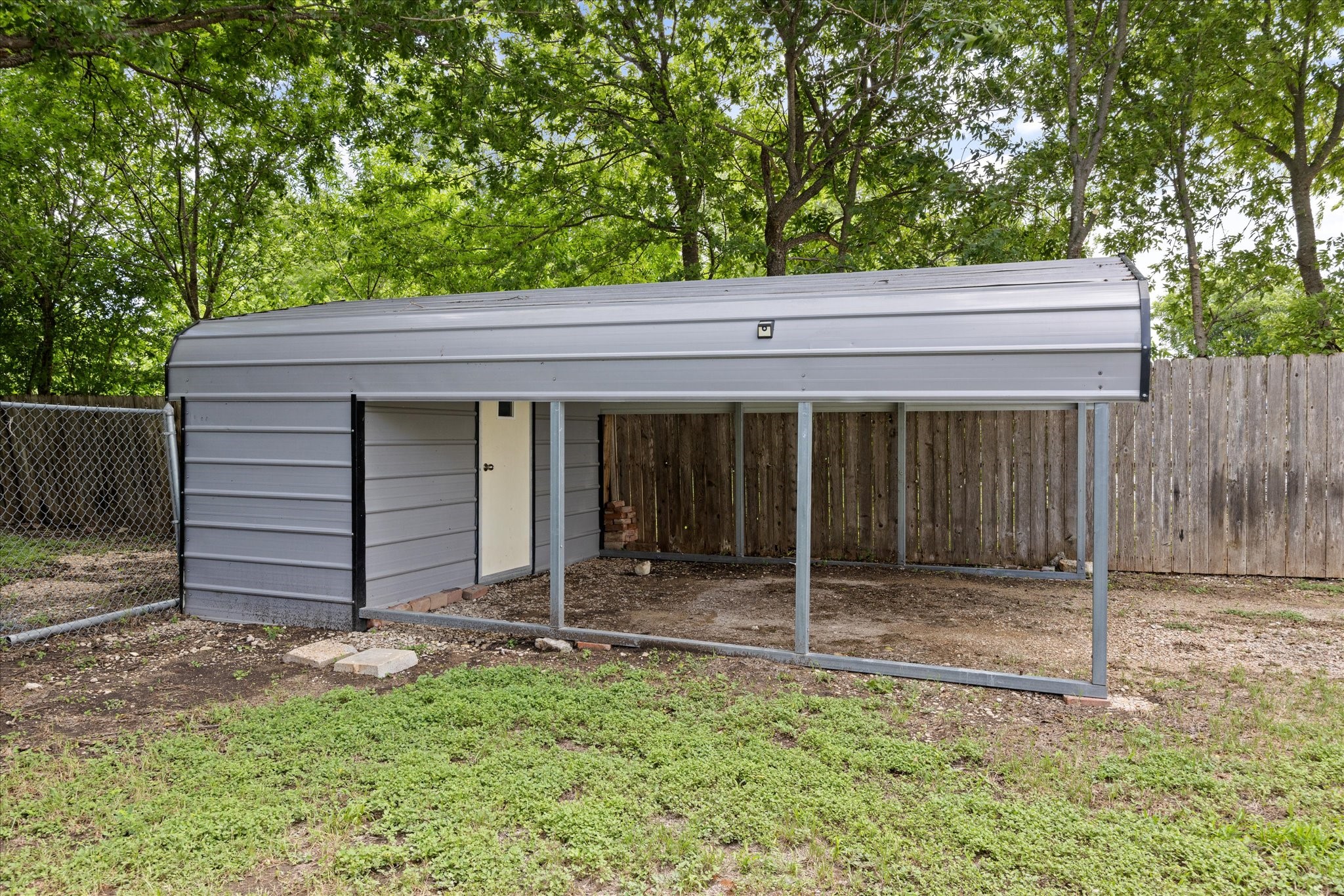 145 E Denmark Street Walnut Springs TX 76690