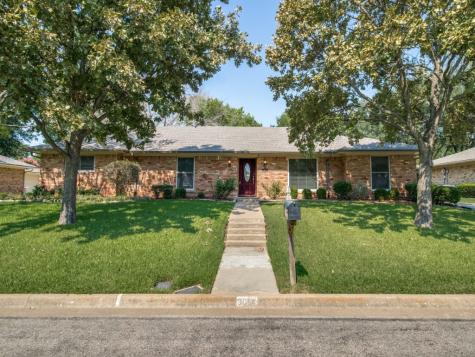 3004 Redbud Trail Sherman TX 75092