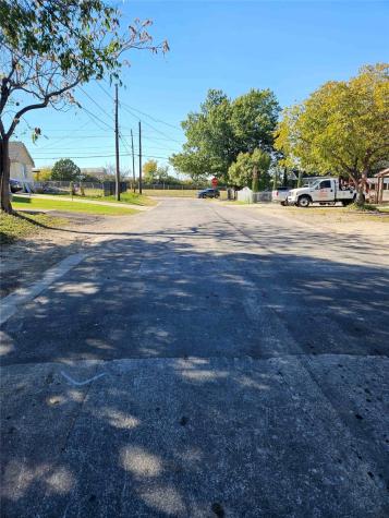 1708 Walmsley Avenue Dallas TX 75208
