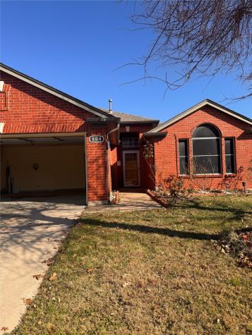 804 Stafford Station Drive Saginaw TX 76131