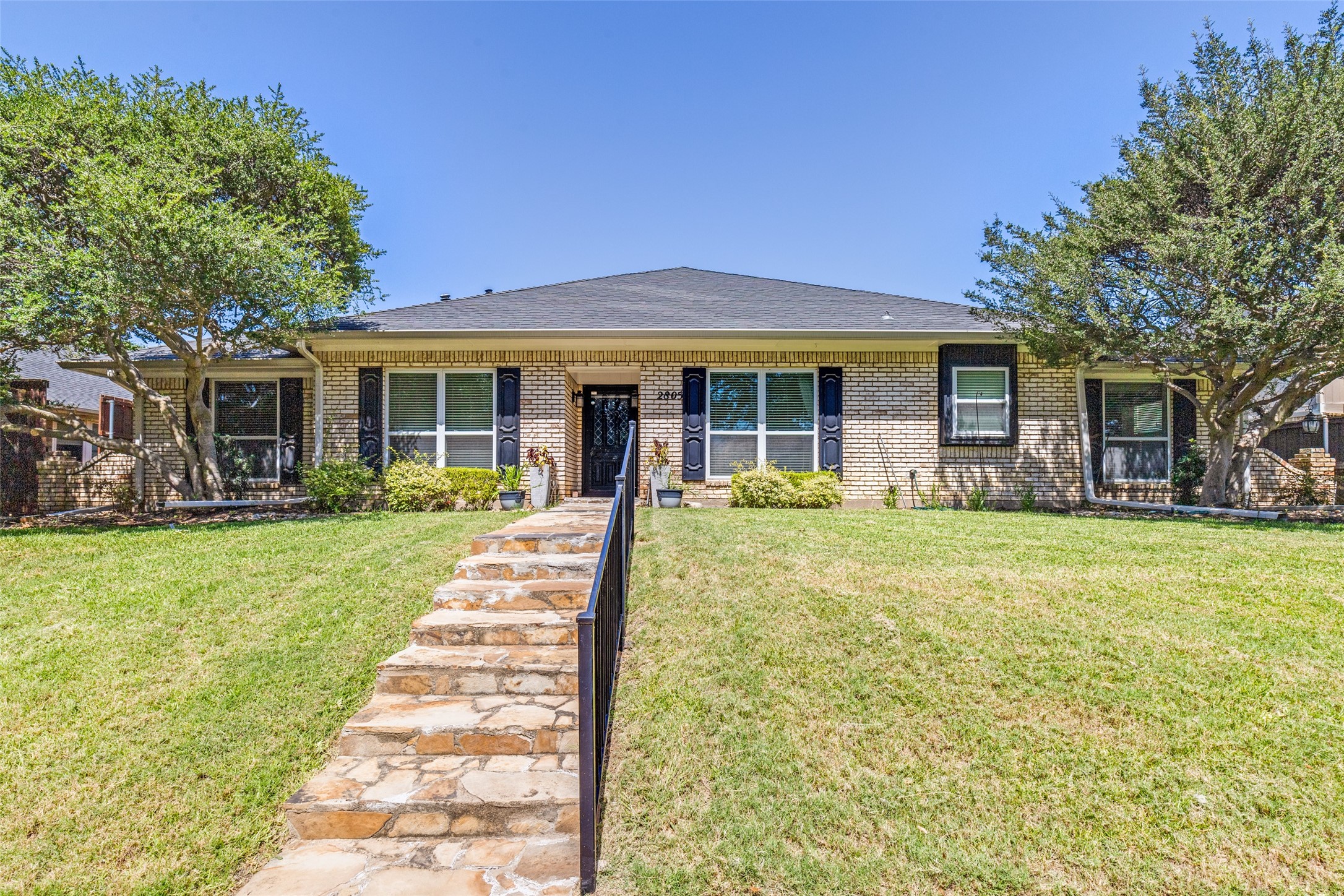 2805 Staffordshire Drive Carrollton TX 75007