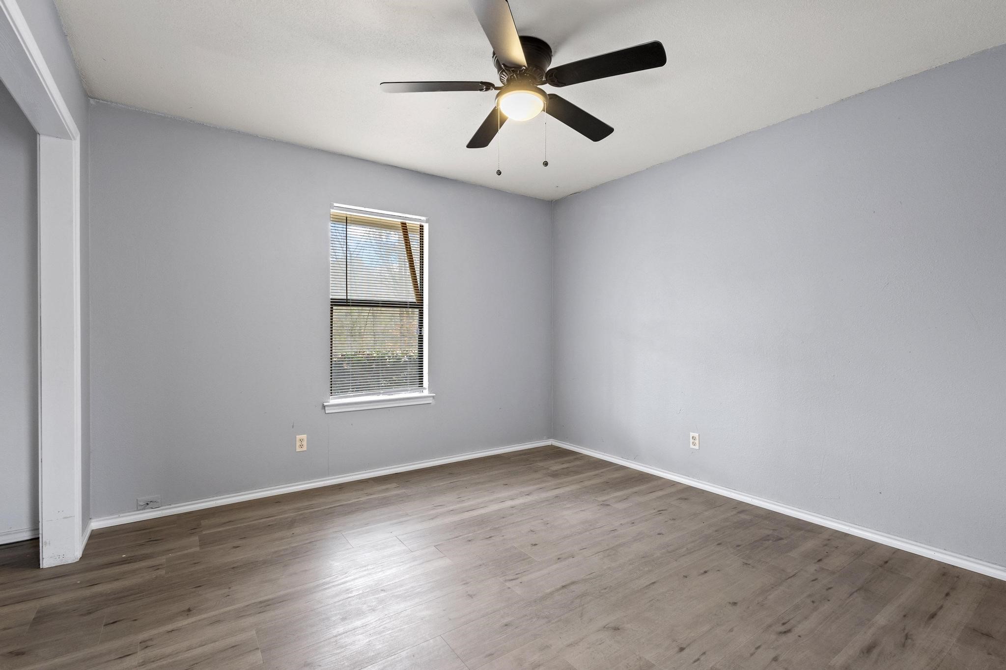 206 County Road 34980 Powderly TX 75473