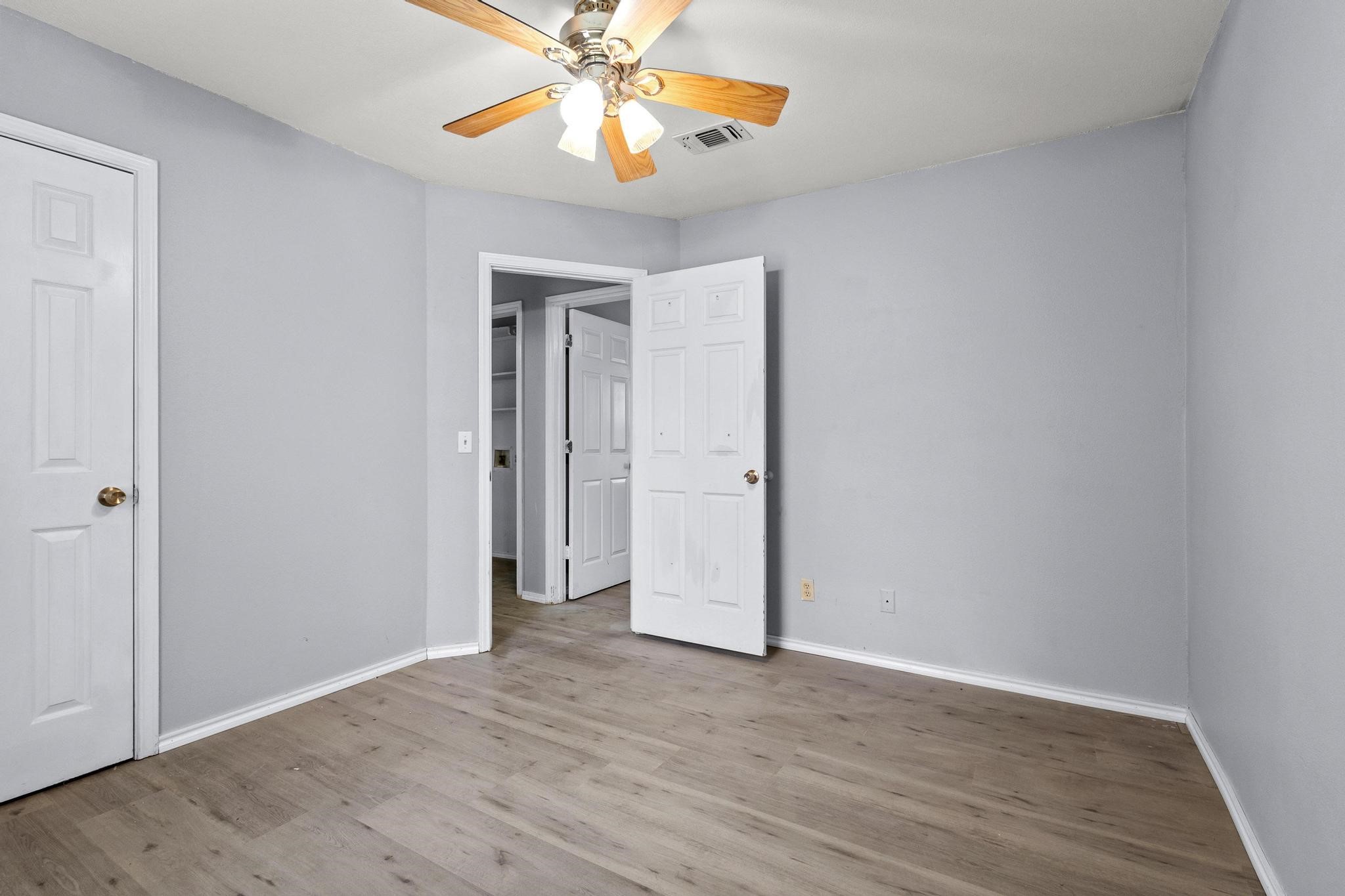 206 County Road 34980 Powderly TX 75473