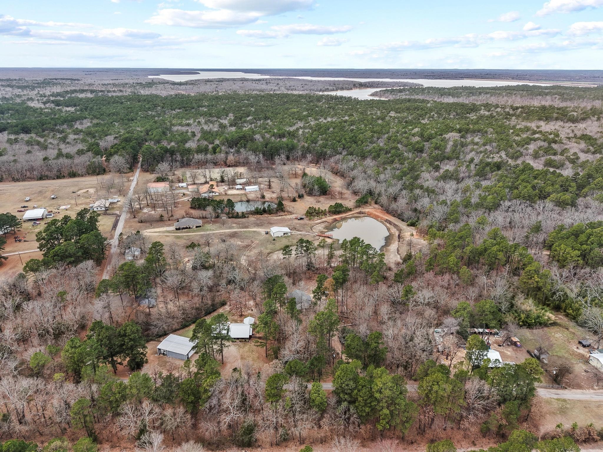206 County Road 34980 Powderly TX 75473