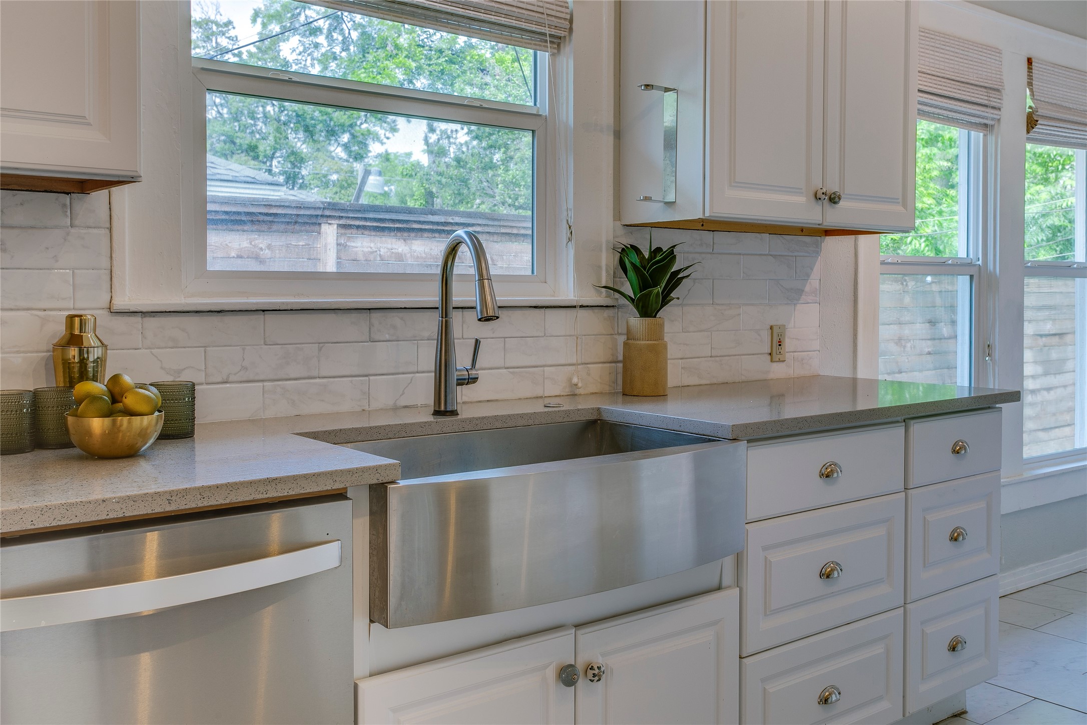 118 S Marlborough Avenue Dallas TX 75208
